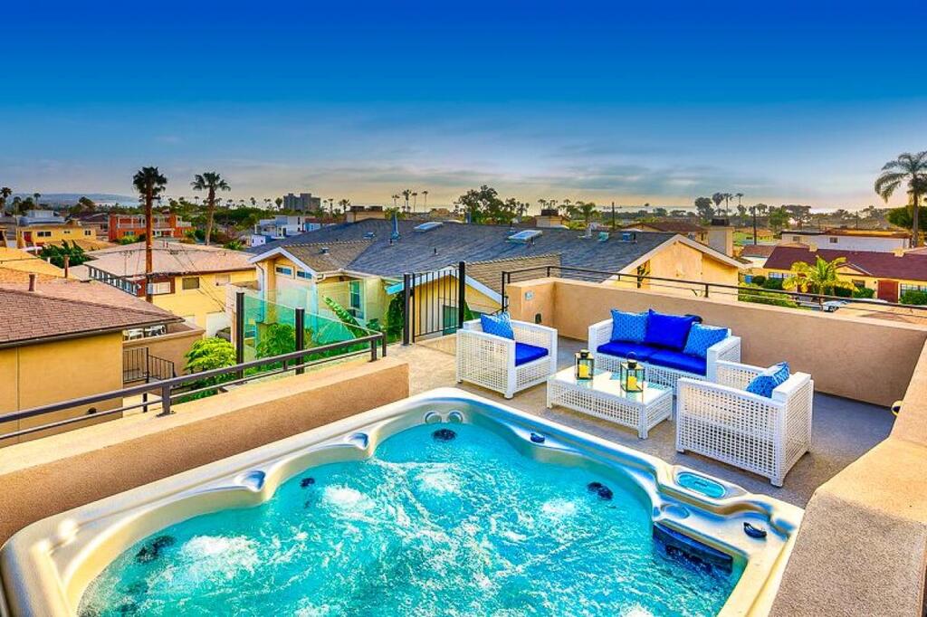 949-Sapphire Seahouse - thumb 3