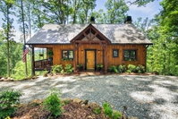 'Buffalo Trace Cabin' with Panoramic Smoky Mtn Views Tourism Bookings