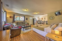 'Cabin in the Clouds' Romantic Running Springs Apt Tourism Bookings