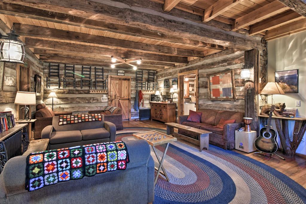 'Camp Cabin At Cataloochee' - 1 Mile To Ski Area! - thumb 3