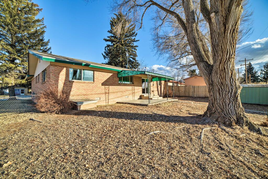 'Cedar House' - Family-Friendly Home With Yard! - thumb 2