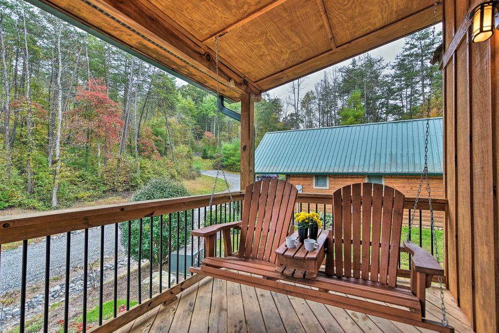 'Chantarelle' Cabin With Hot Tub - Near Asheville! - thumb 2