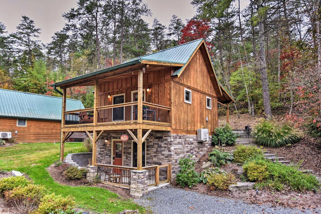'Chantarelle' Cabin With Hot Tub - Near Asheville! - thumb 1