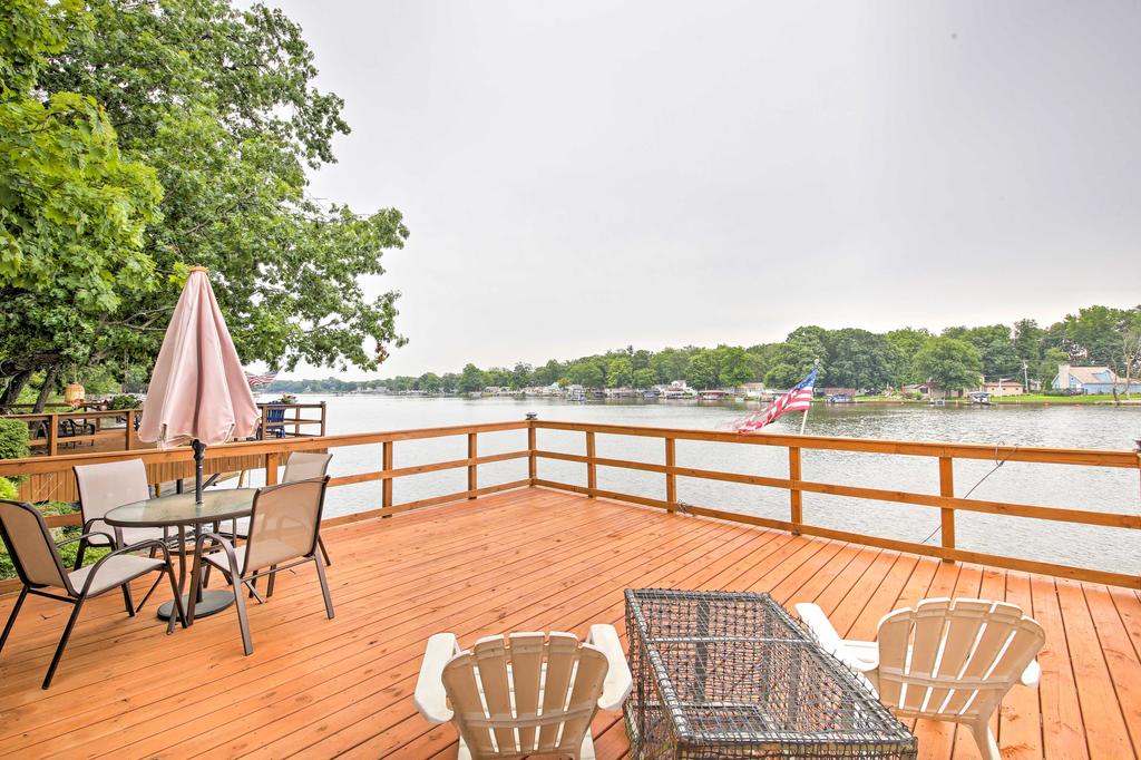 'Cozy Cottage' With Dock & Patio By Indiana Beach - thumb 1