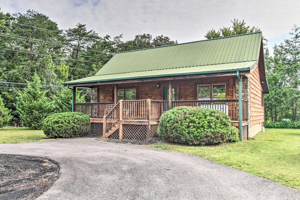 'Creekside Cottage' With Hot Tub, 1Mi To Pigeon Forge - thumb 2
