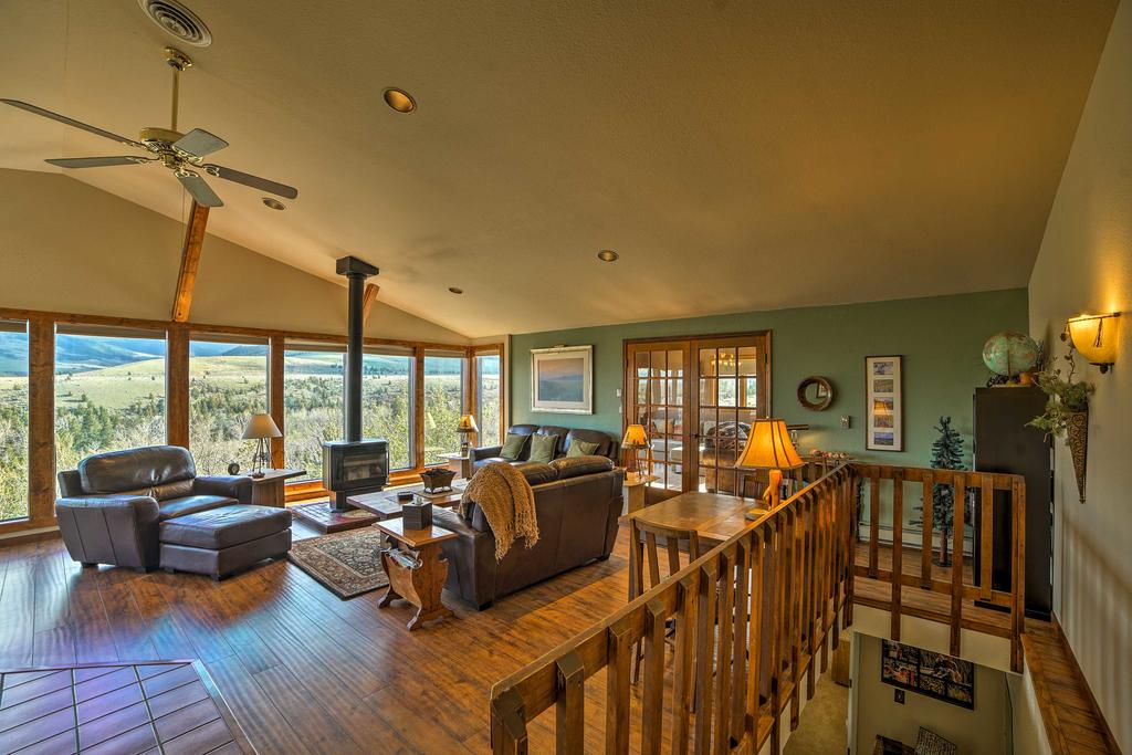 'Elk Mountain' Red Lodge Hillside House With Hot Tub! - thumb 3