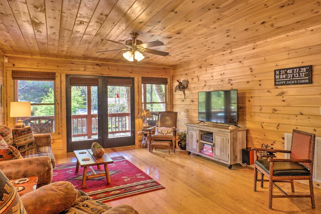 'Happy Jack's Cabin' On River With Deck & Game Room! - thumb 3