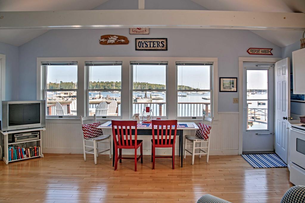'Heron Cottage' On Casco Bay With Deck & Dock Access! - thumb 3