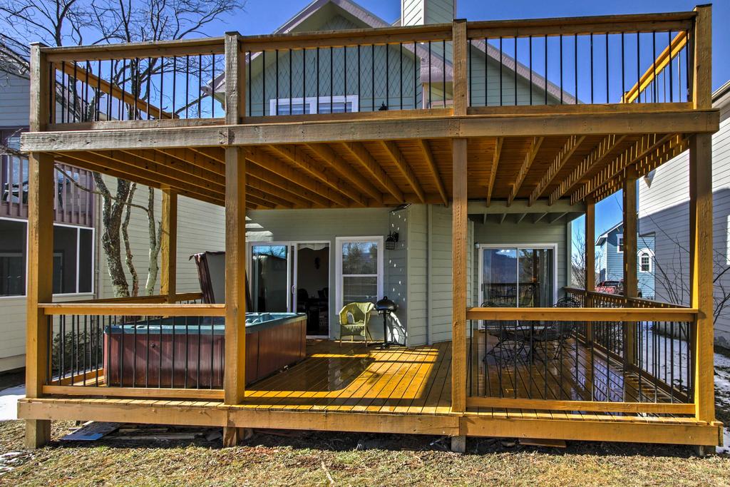 'Mint Manor' Gatlinburg Home With Hot Tub & Sauna! - thumb 1