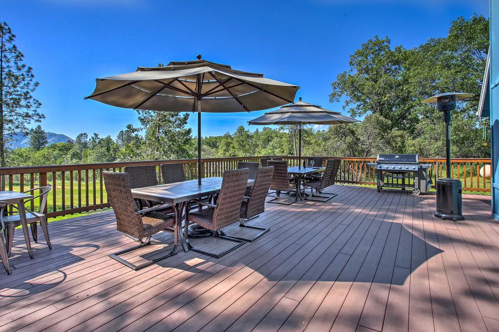 'Mudge Ranch Retreat' By Bass Lake With Loft! - thumb 1