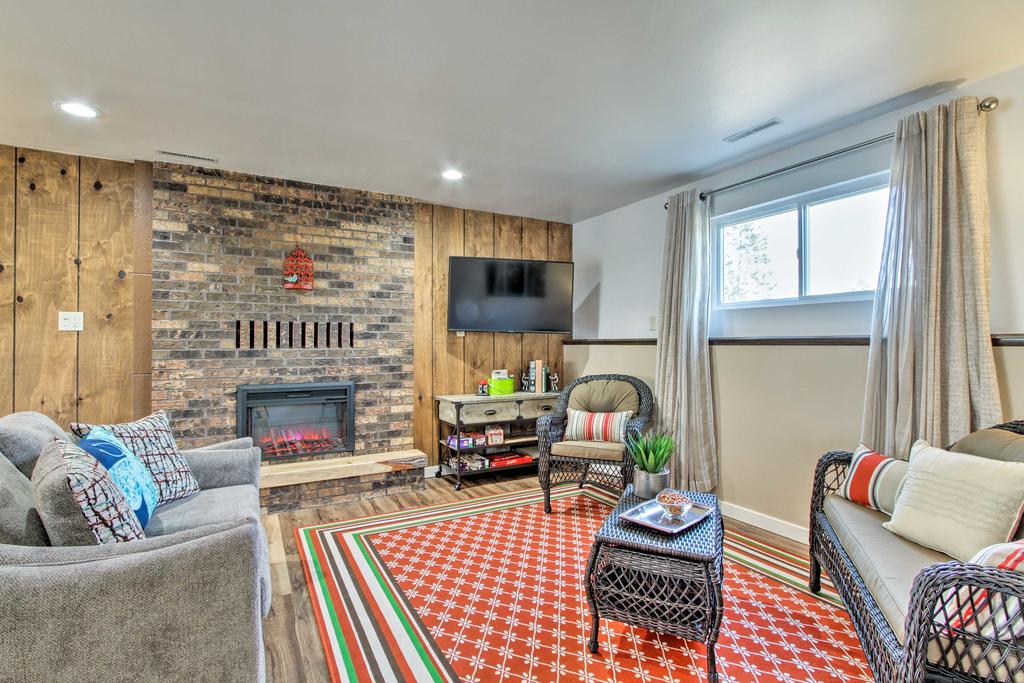 'RiverSong' Waterfront Mississippi River Home - thumb 1