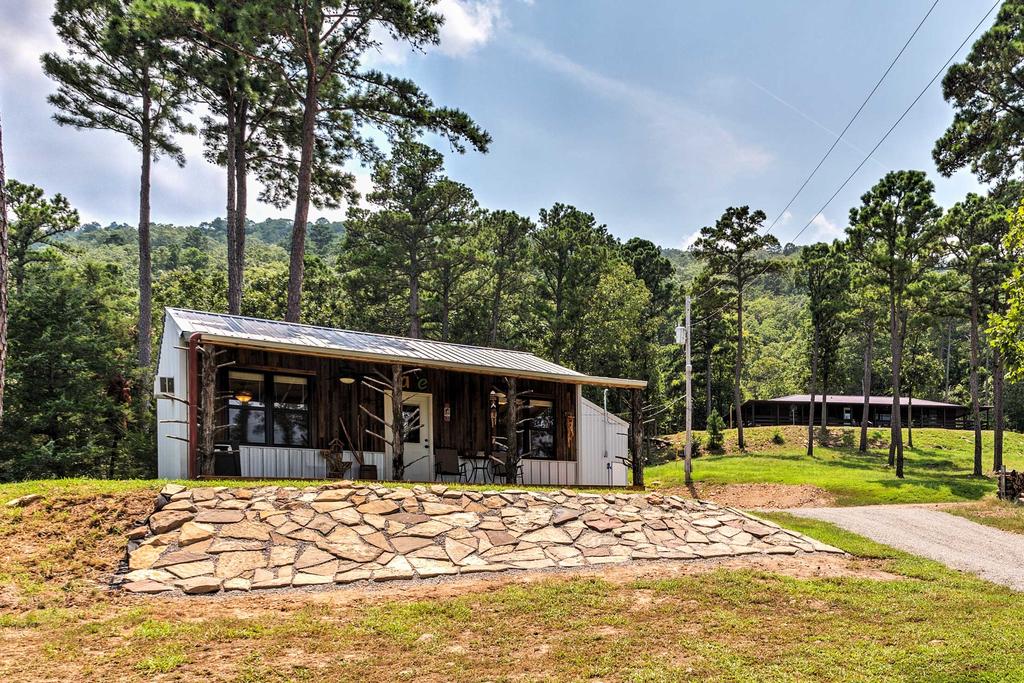 'Sardis Serenity' 1BR Clayton Cabin With Lake View! - thumb 0