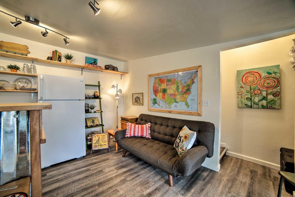 'The Bees Knees Bungalow' By Bike Trails&Wineries! - thumb 3