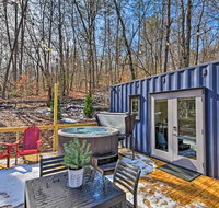 'The Container at Camp Toccoa' Cozy Tiny Home - Hotels Santiago