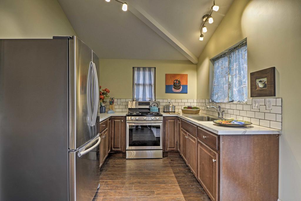 'The Lillie Pad' - Santa Barbara Area Home With Patio - thumb 2