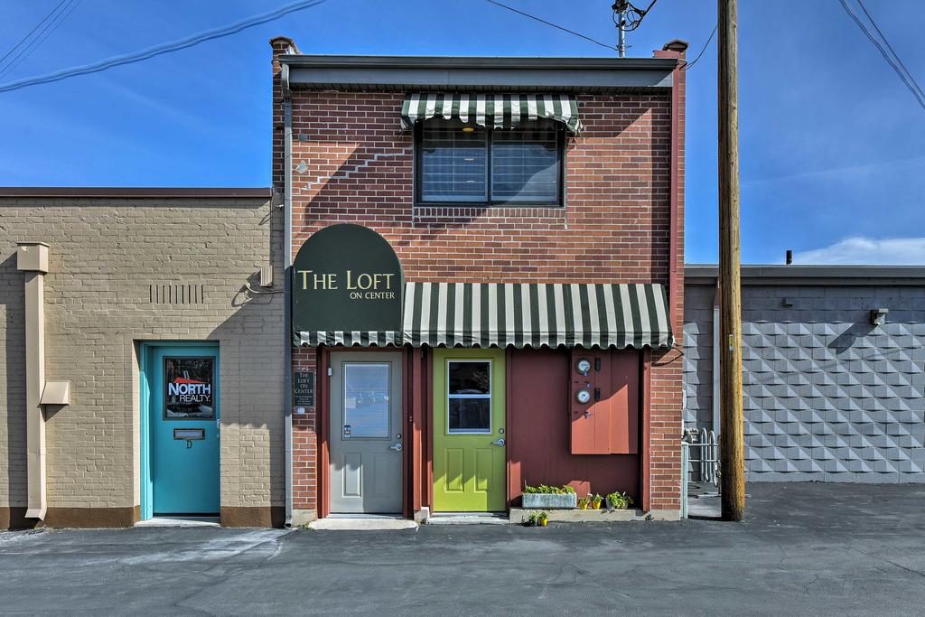 'The Loft On Center' Downtown Logan Apt. W/ Deck! - thumb 1