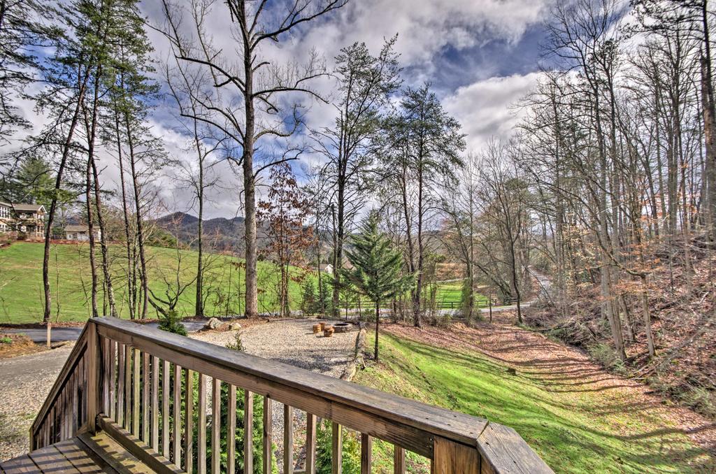 'Trot Inn' Bryson City Cabin With Hot Tub & Fire Pit! - thumb 2