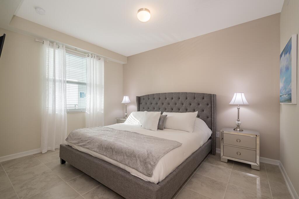 (CH203) Storey Lake Condo 2/2, Free Waterpark - thumb 3