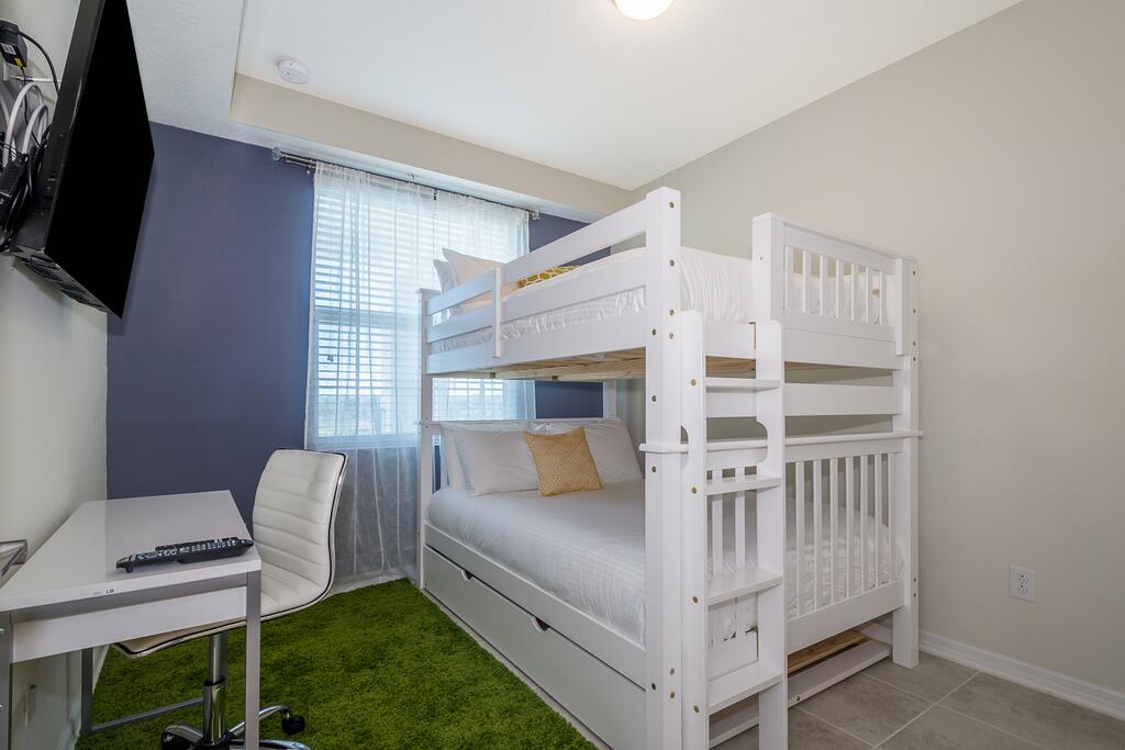 (JA206) Storey Lake Condo 2/2, Free Waterpark - thumb 3