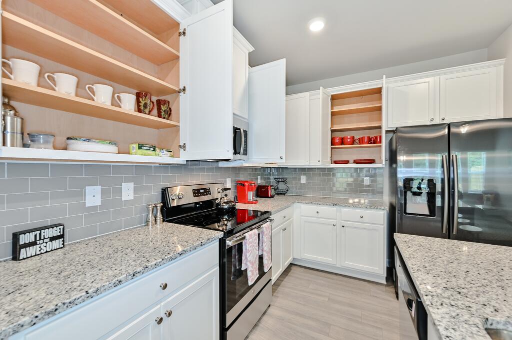 *New 2020 Townhome 15 Mins From ATL Airport* - thumb 3