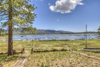 012 Lakefront Chalet Home Tourism Bookings