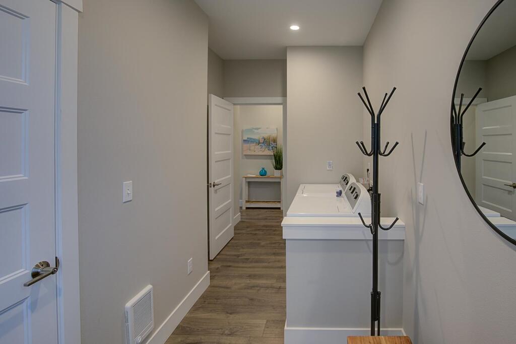 031 Jetty House - thumb 2