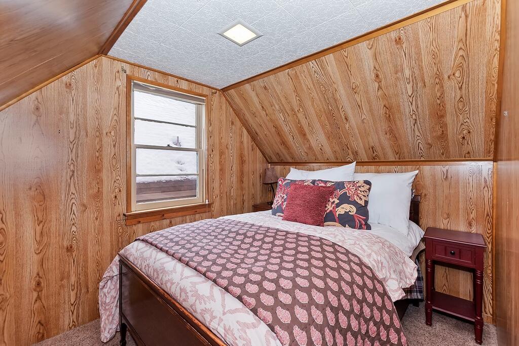 031 Vista Lane Cabin - thumb 2