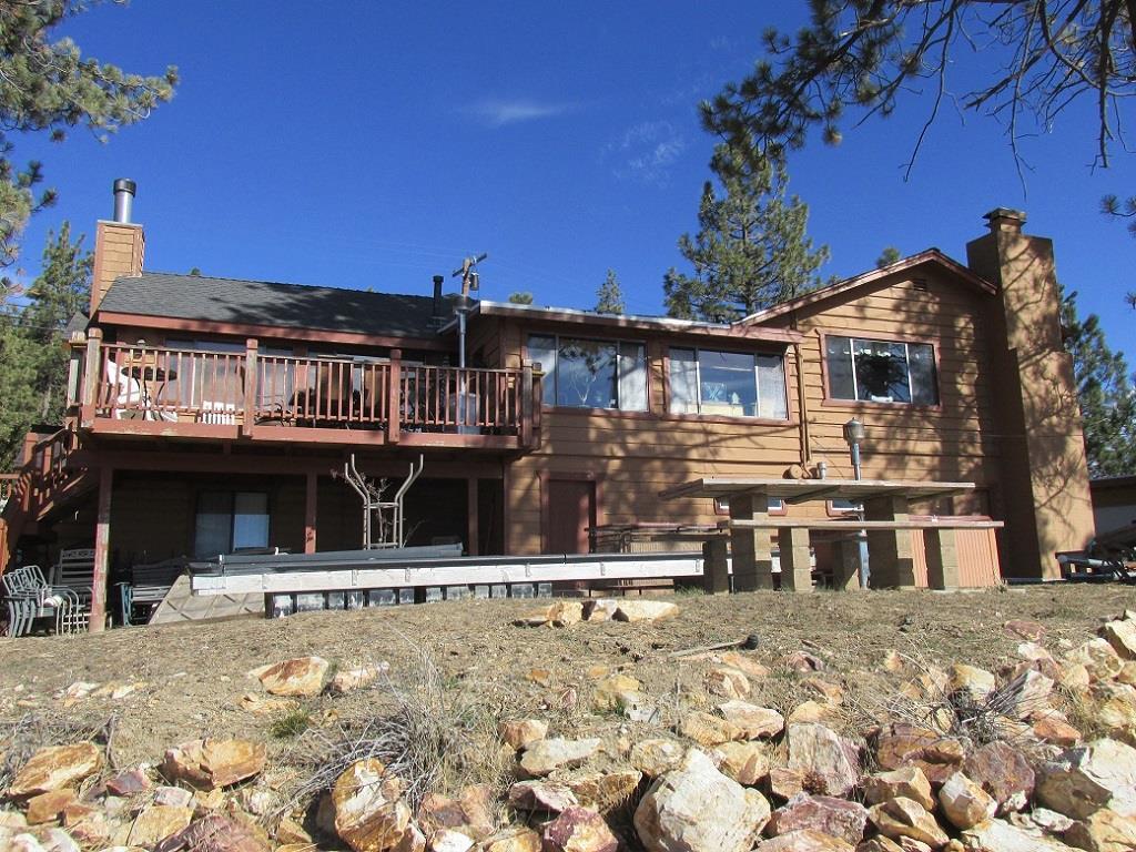 037 Vintage Lakefront Cabin Cabin - thumb 0