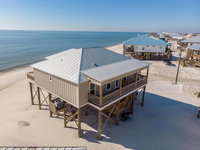 057 Summer Wave Dauphin Home Home Tourism Bookings