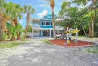 082 - Island Splash Tourism Bookings