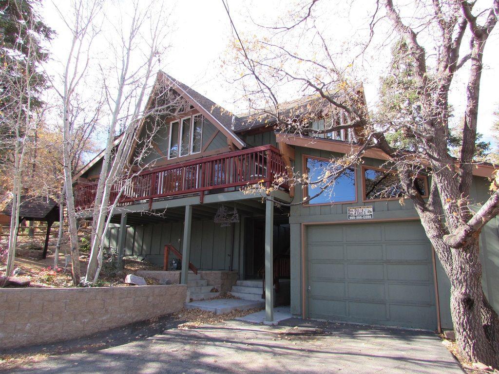 088 Rockspray Chalet Cabin - thumb 0