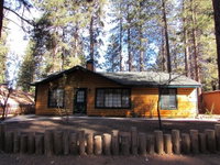 092 Crestwood Retreat Cabin Tourism Bookings