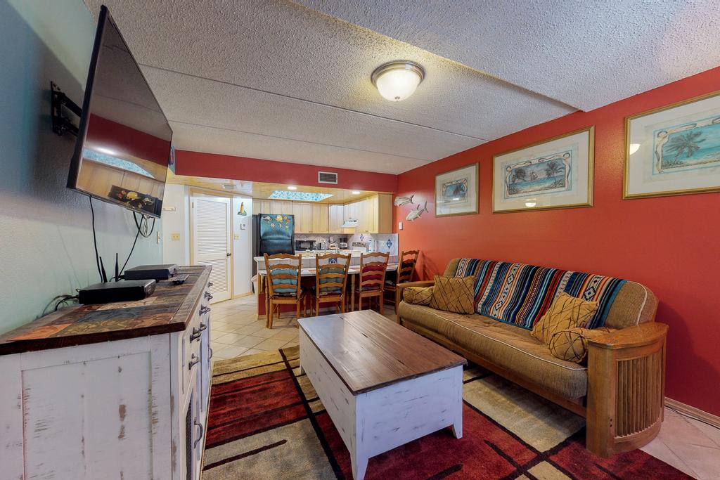 1 Bed 1 Bath Apartment In South Padre Island - thumb 3