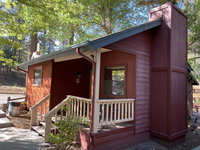 1 Bedroom Cabin with Kitchen  Fireplace at Cozy Hollow 8 USA Accommodation