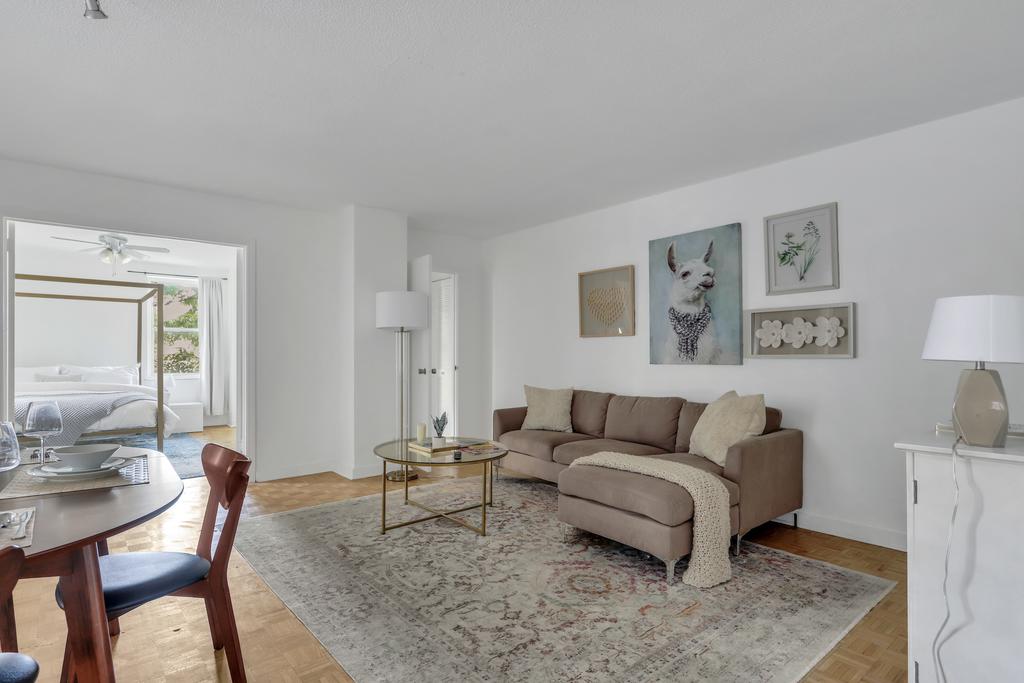 1 Bedroom Downtown Condo Amazing Location*Self Check-in**(Top Pick) - thumb 0