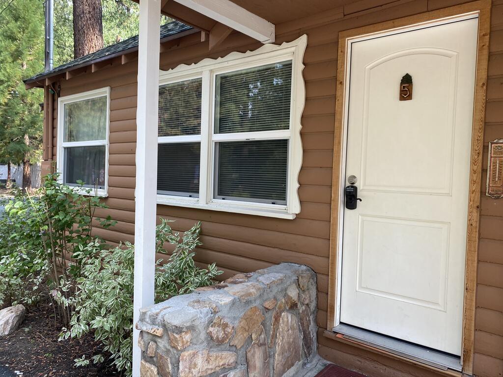 1 Bedroom Home 5 At Timber Haven - thumb 1