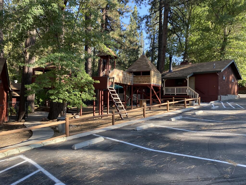 1 Bedroom Lodge At Cozy Hollow- Sleeps 4 At Cozy Hollow 2 - thumb 3