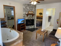 1 Bedroom with Spa 1 at Timber Haven USA Accommodation