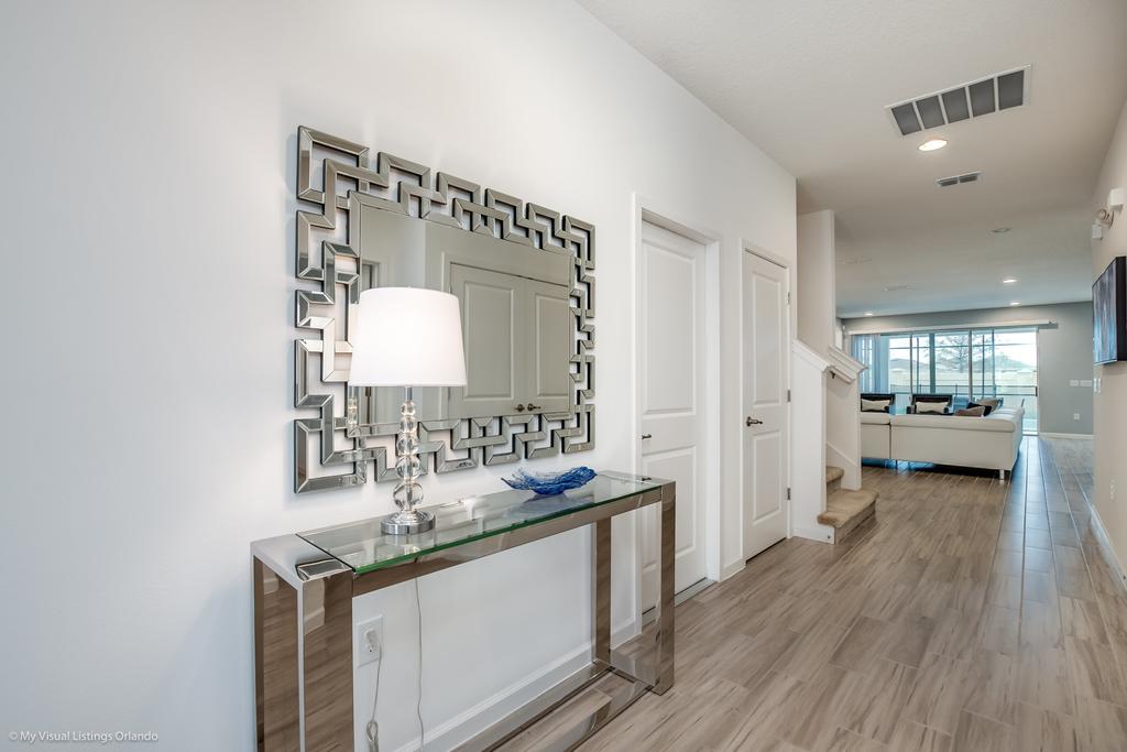 10 Bedroom 8 Bathroom Sonoma Resort Villa - thumb 1