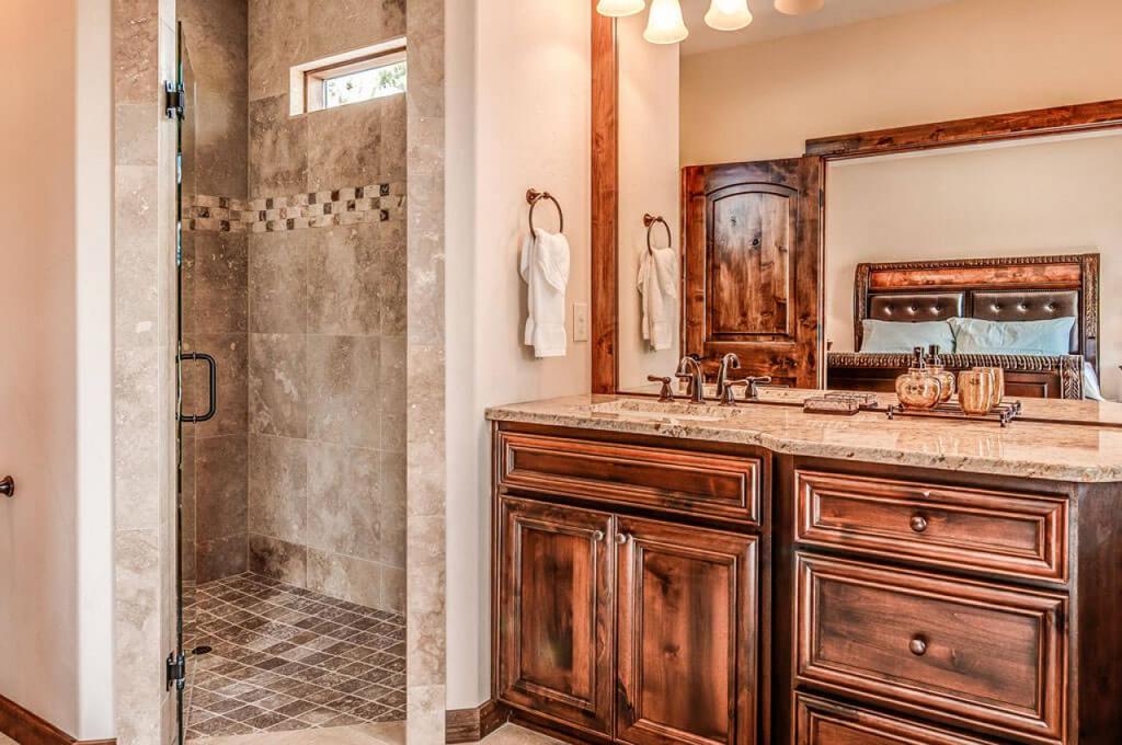 10 Caldera Cabin - thumb 2