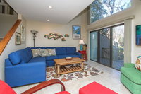 10 Ocean Gate Villas Students Accommodation