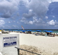 100 now open beach Ft Lauderdale located in resort large corner unit partial ocean view - Students Accommodation