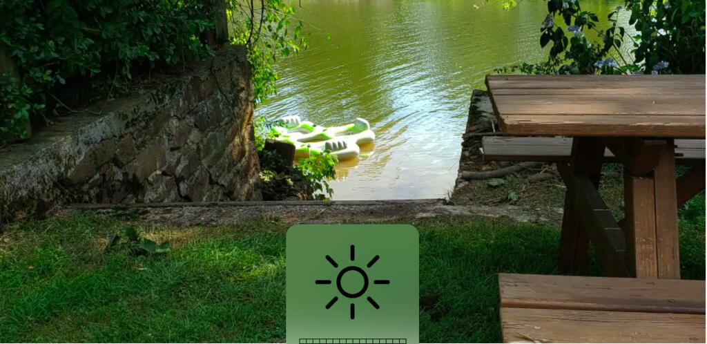 100% Water Front Cape Cod Home - Creek Side Manor - Near Gettysburg! - thumb 3