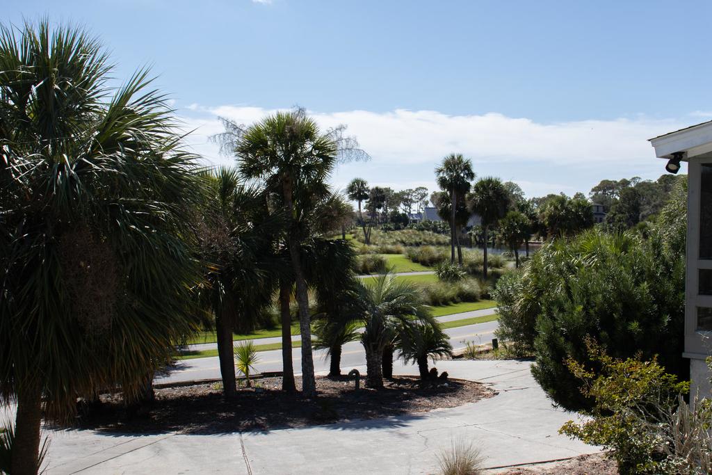 101 Ocean Point Drive - Six Bedroom House - thumb 1