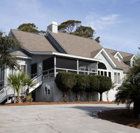 101 Ocean Point Drive - Six Bedroom House - Students Accommodation