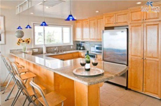 101-LUXURY1 - thumb 1