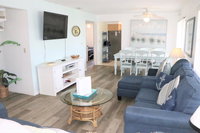 1012 Point of Rocks Road-next to the beach and pet friendly USA Accommodation