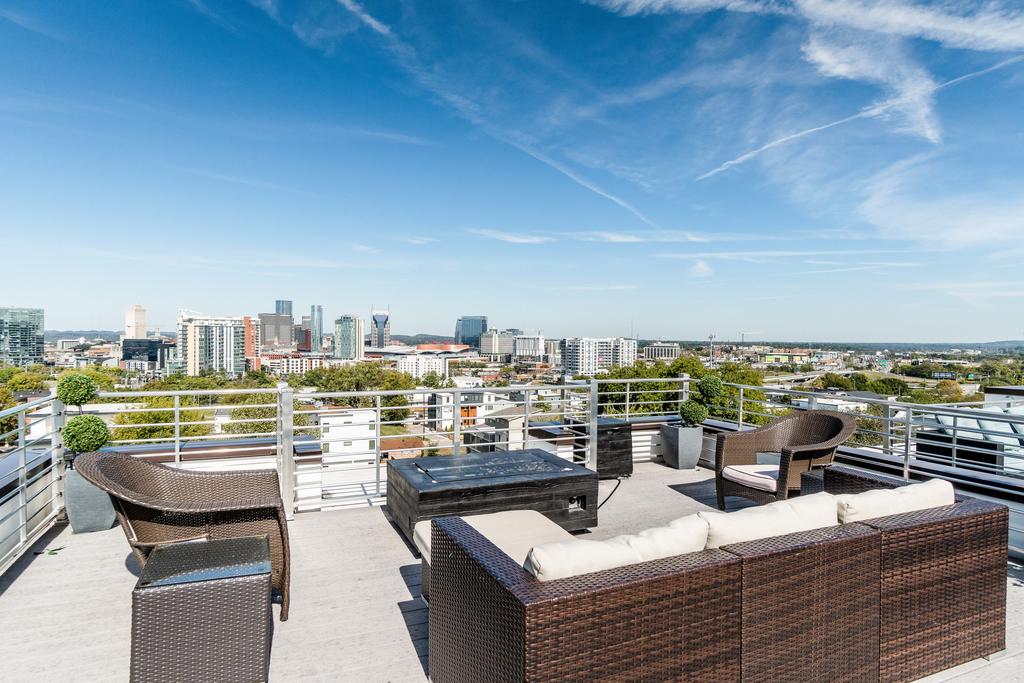 1049 Archer Home - thumb 0