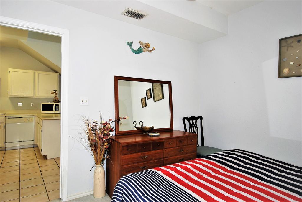 108 West Morningside Townhouse - thumb 3