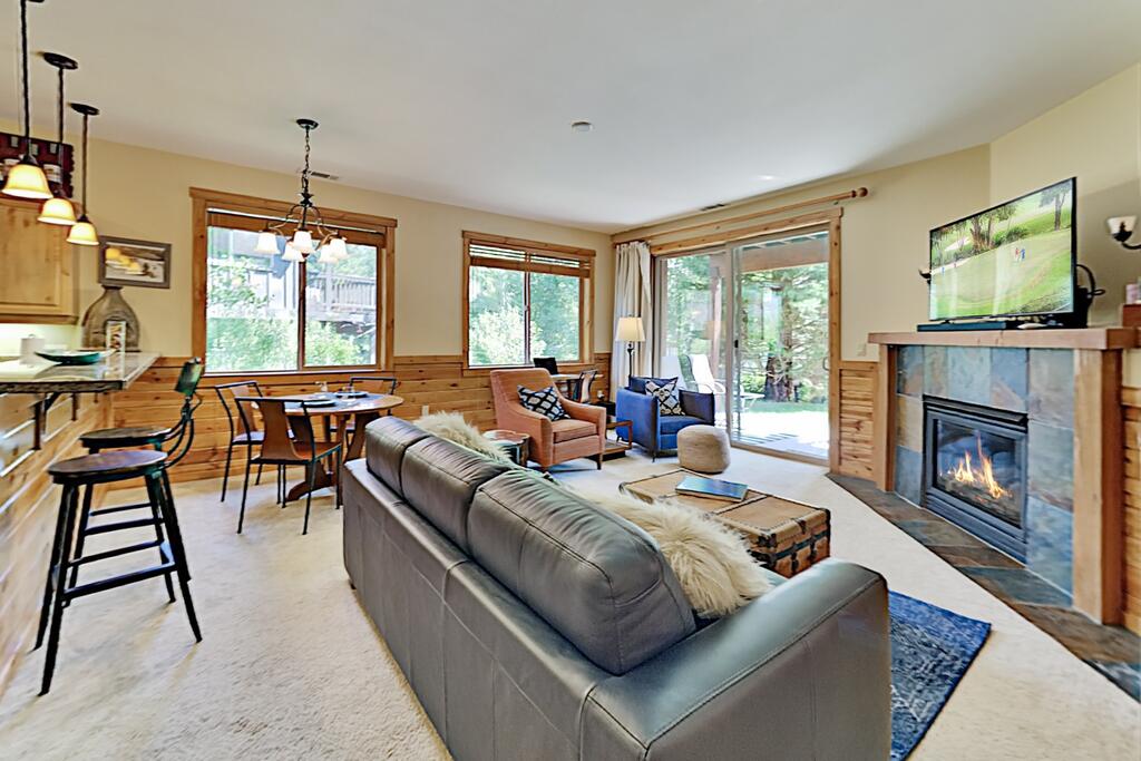 10917CIN Condo - thumb 0